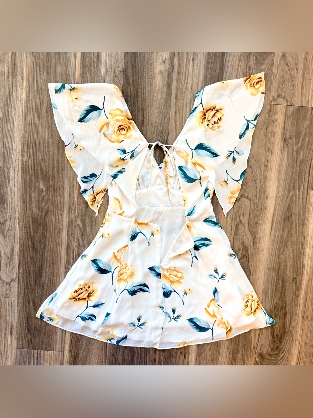 Forever 21 Yellow Rose Mini Dress Size M - Picture 5 of 7